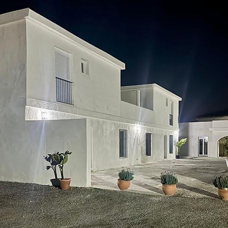 Apartamentos Munoz Fornell 2 Chiclana de la Frontera Exterior photo